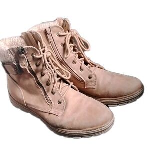 Cliffs Womens 9M city hiker boot by White Mountain, Kelsie Lace-Up Tan 2xZip EUC